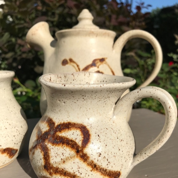 Unique! Vintage tea pot with creamer and sugar pot - Picture 5 of 11